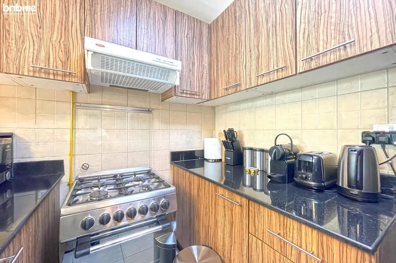 Apartment Bnbmehomes - Spacious Studio In Downtown Near Burj Khalifa - 1703 Dubai